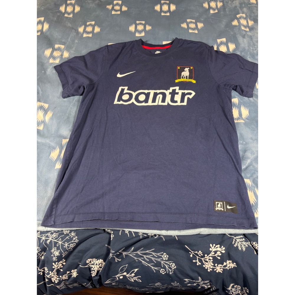 Nike AFC Richmond Bantr Graphic T-Shirt Navy Blue Ted Lasso Mens Large 7058